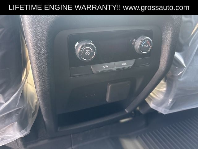 2026 Chevrolet Traverse LT 2LT