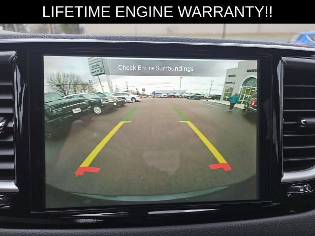 2026 Chrysler Voyager LX